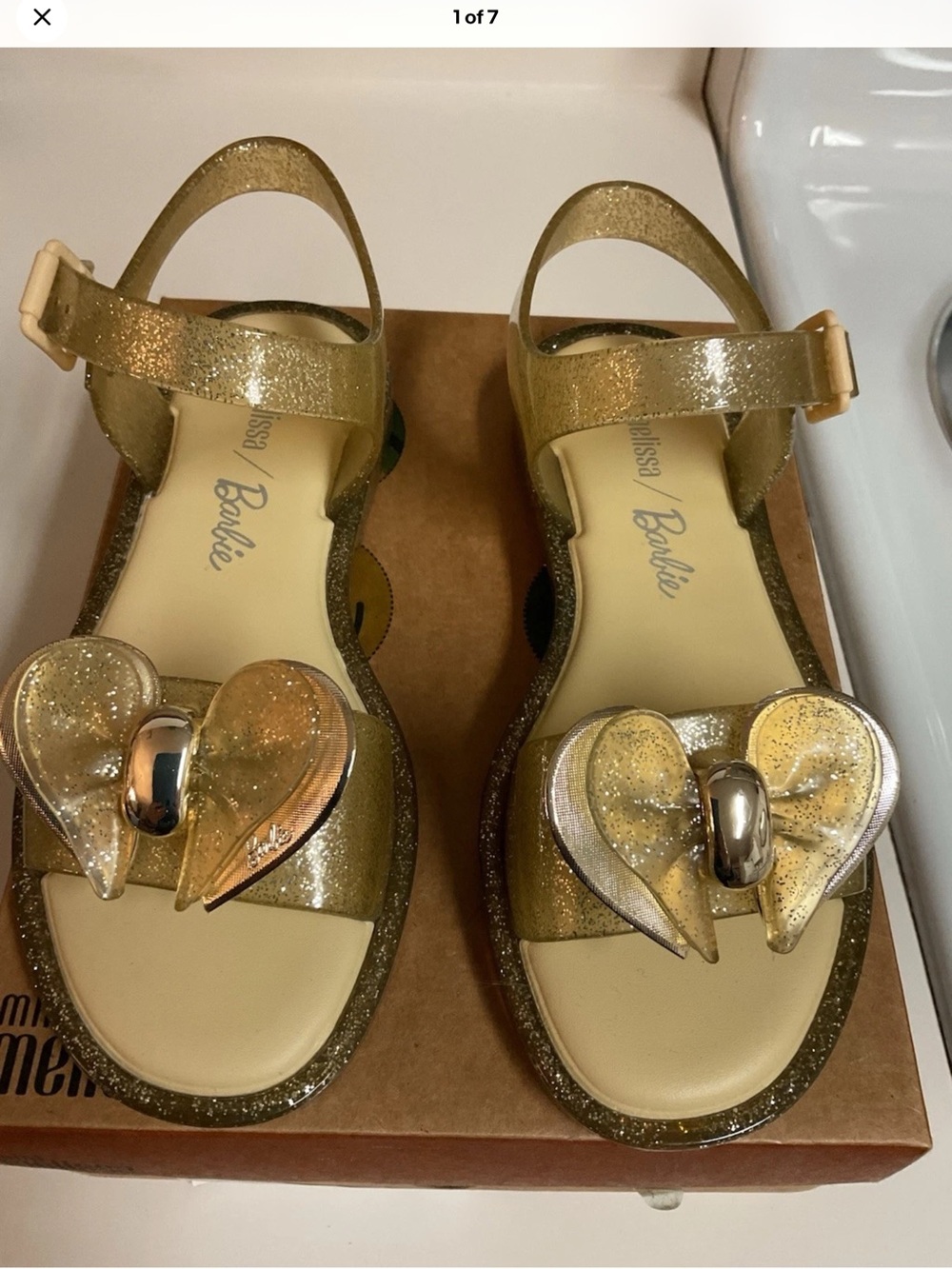 Mini Melissa Girls' Gold Glitter Heart Sandals size 3 brand new in box